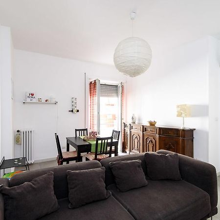 Casa Vacanze Nonna Elena Рим Экстерьер фото